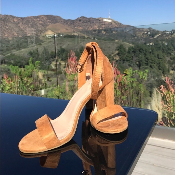 New chunky heel - Picture 6 of 9